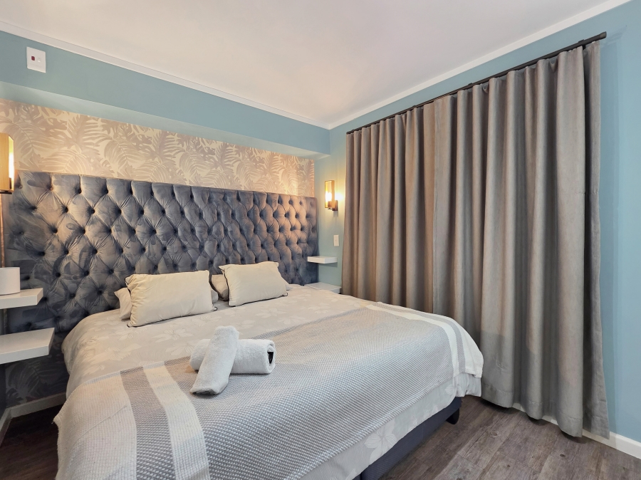 2 Bedroom Property for Sale in Zonnebloem Western Cape